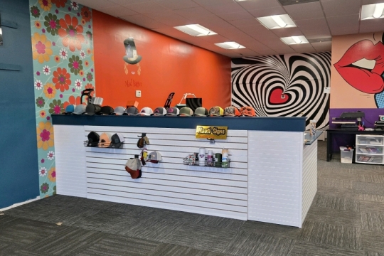 mojo signs threads osage beach mo 2025 12 12T17 10 43.751829Z 80728